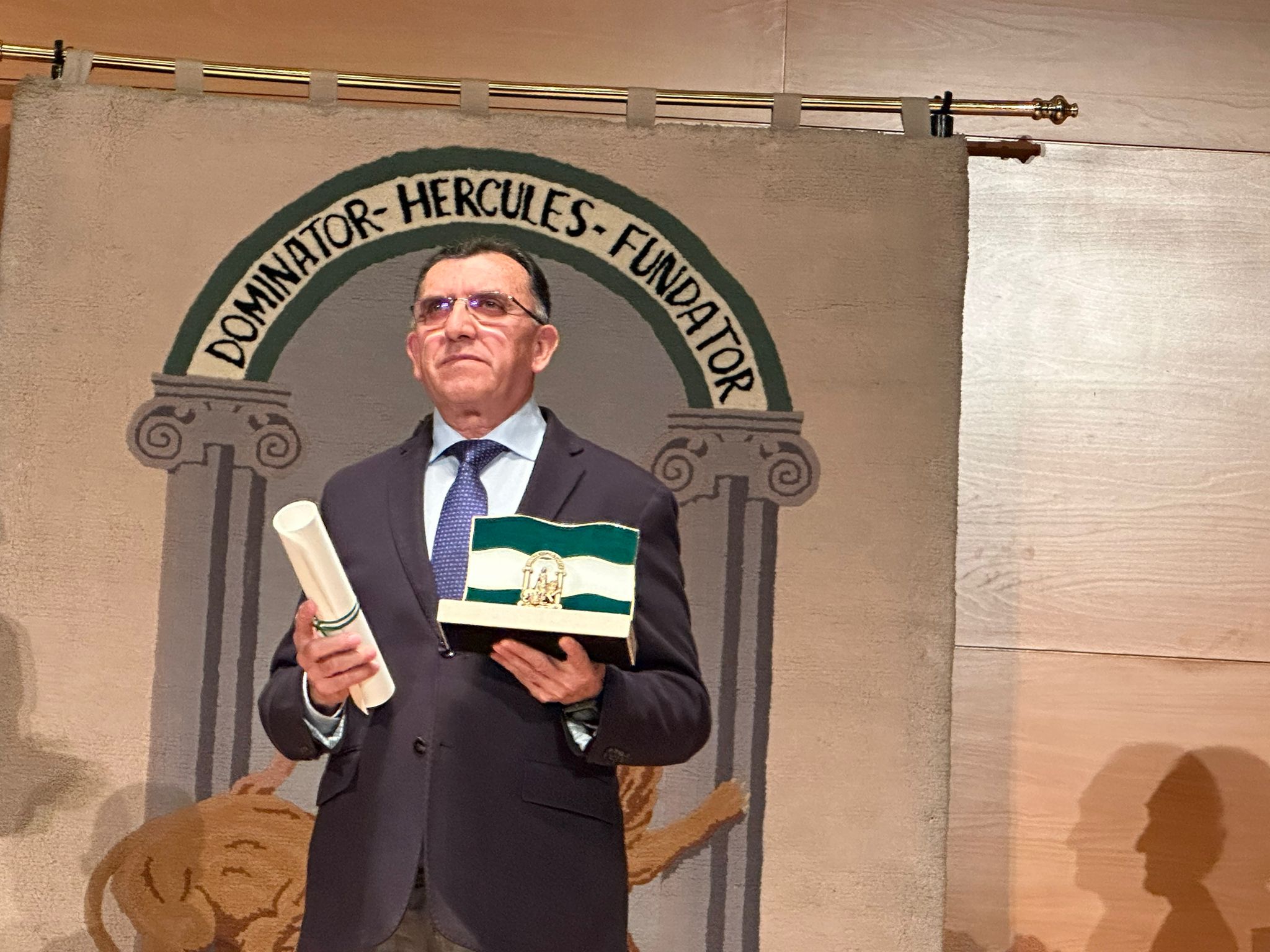 SOMOS BANDERA DE ANDALUCíA A LA CONCORDIA Y SOLIDARIDAD 2024