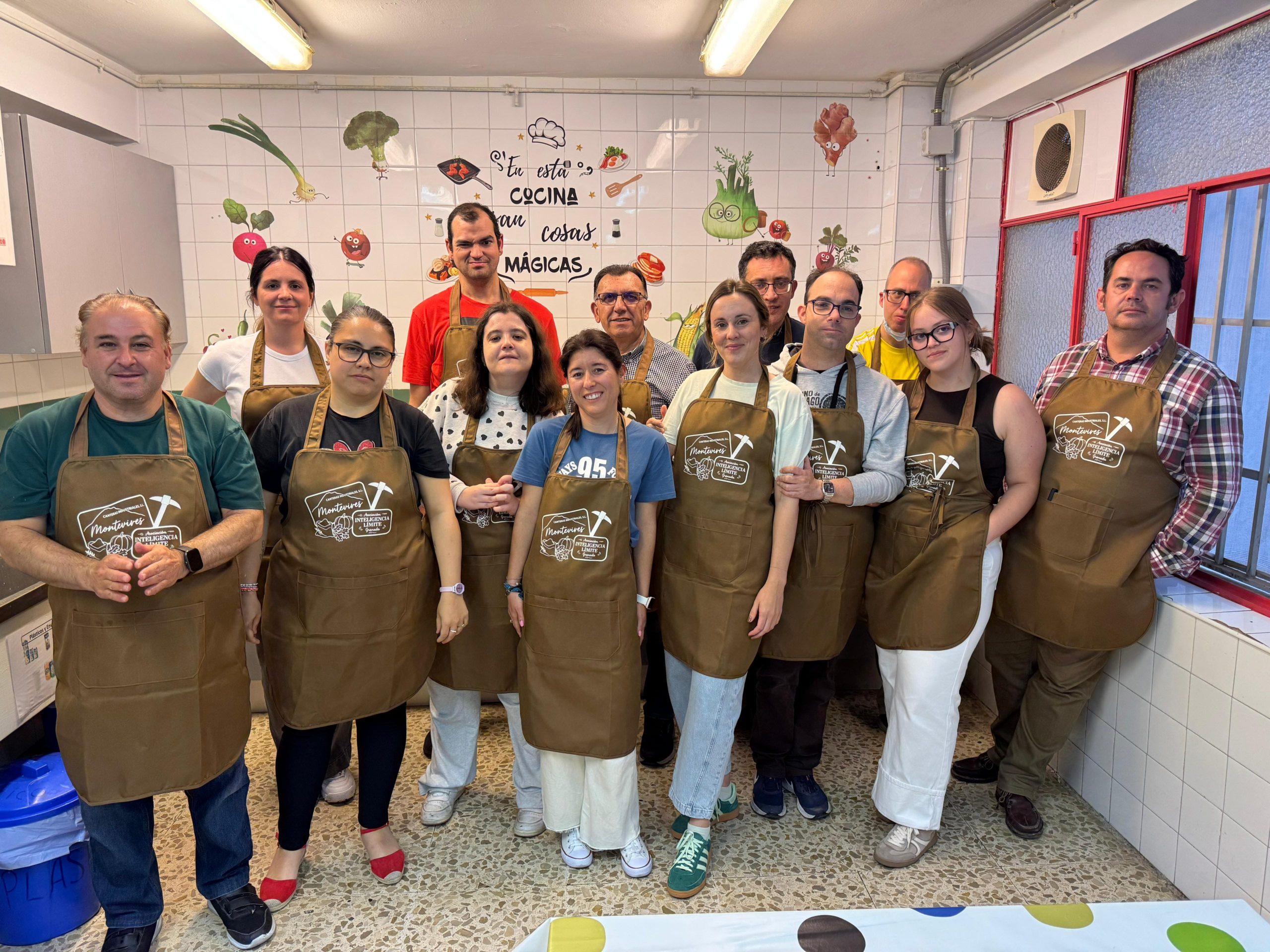 CANTERAS INDUSTRIALES S.L. COLABORA CON NUESTRO TALLER DE COCINA