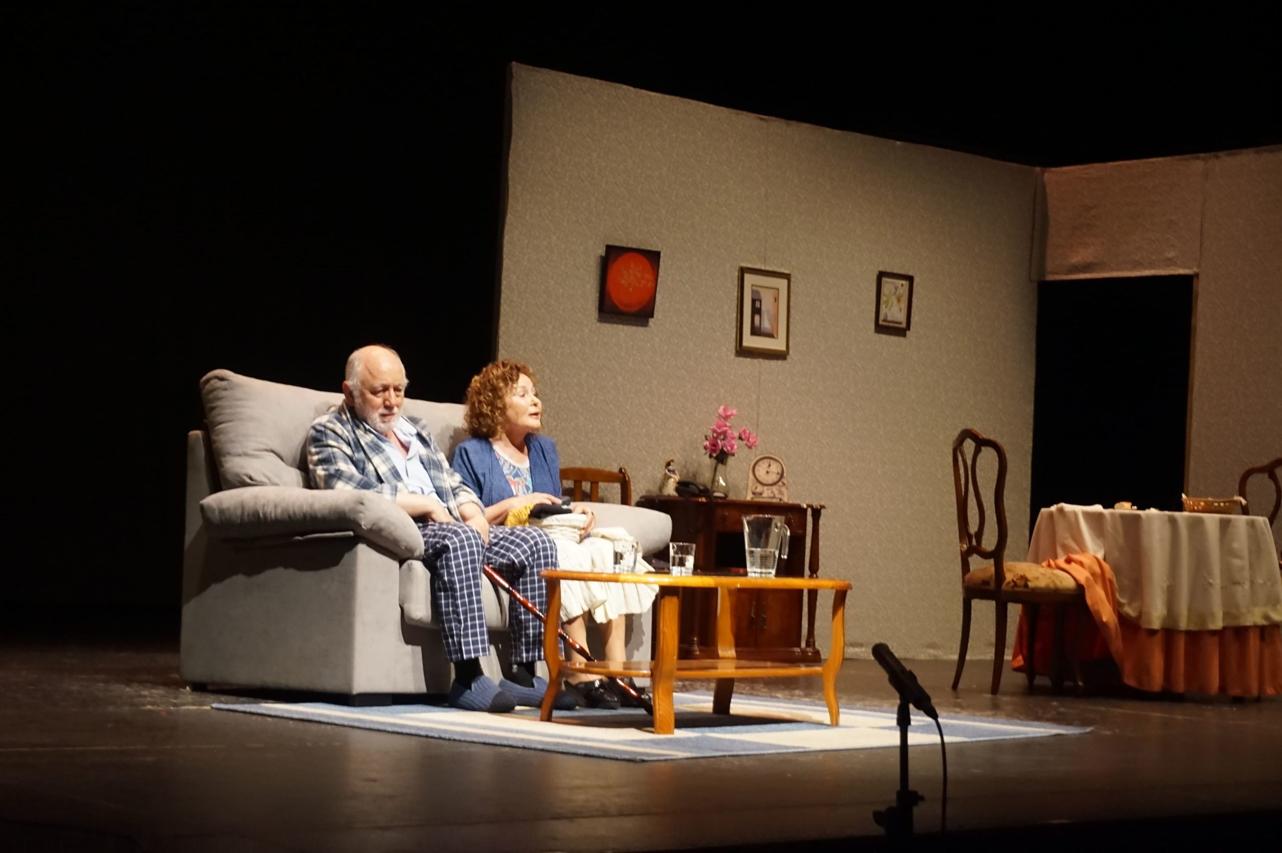 Teatro Solidario con «Adeshora Teatro»